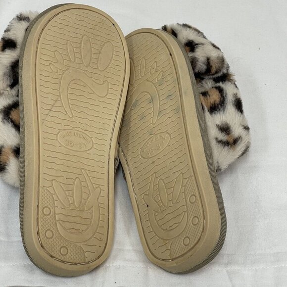 Womens Cross Band Fuzzy Slippers Open Toe Comfy Soft Plush Rubber Sole Leopard - Picture 6 of 7